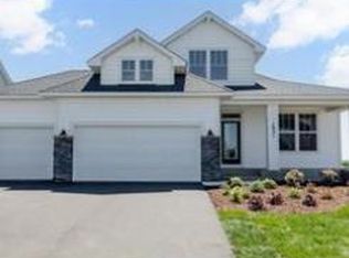 2185 Eustis St, Saint Paul, MN 55113