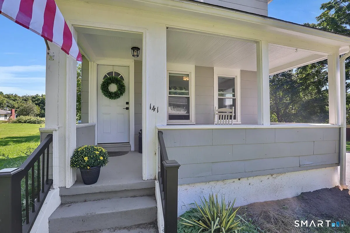 2 bed, 1.0 bath, 1006 sqft, $2,500 — Photo 3