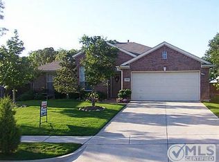 1713 Morning Glory Dr, Corinth, TX 76210