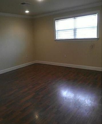 4th image of 4819 Sierra Madre St