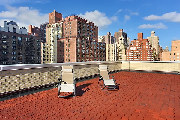 Sold by Corcoran | media 20