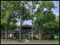 1st image of 211 Yacht Club Dr