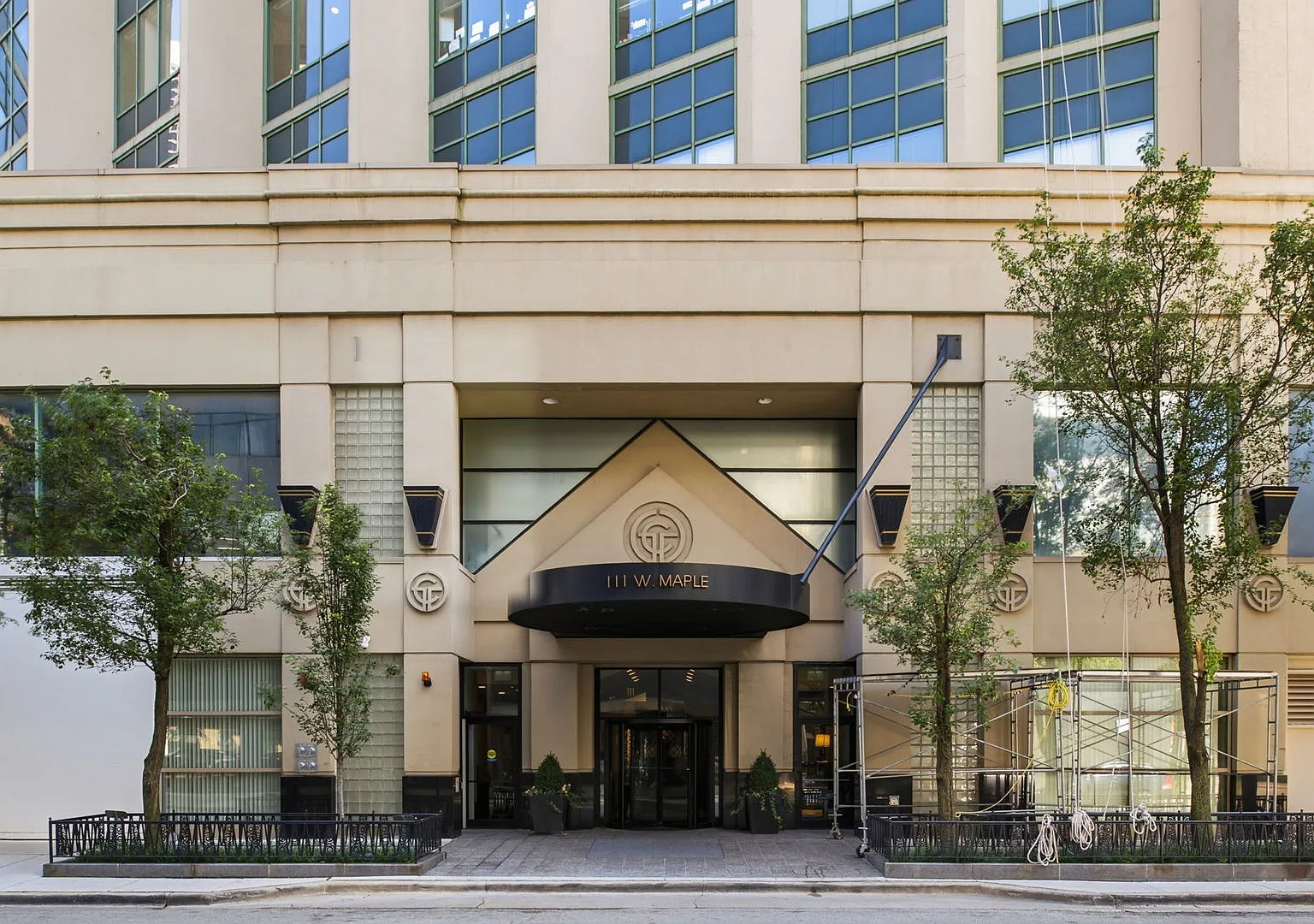 2 bed, $3,500 — Photo 3
