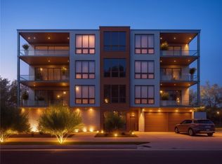 238 4th Ave #301, Kirkland, WA 98033