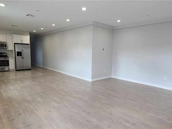 2nd image of 11606 Hamlin St #5
