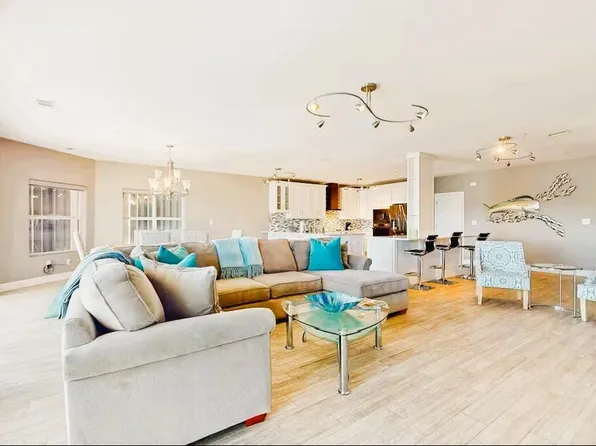 212 Harbor Blvd Unit 301, Destin, FL 32541