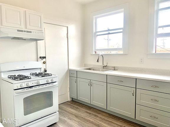 4th image of 301 20th Ave APT 4