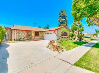 877 N Karen Way, Long Beach, CA 90815