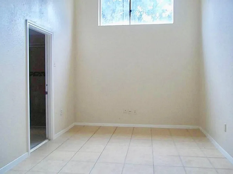 7419 Winkleman Rd — Photo 7