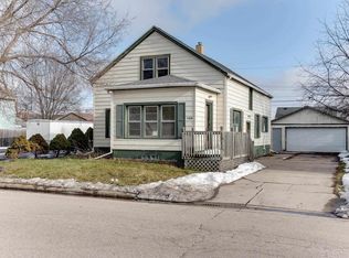 1510 Woodman Rd, Janesville, WI 53545