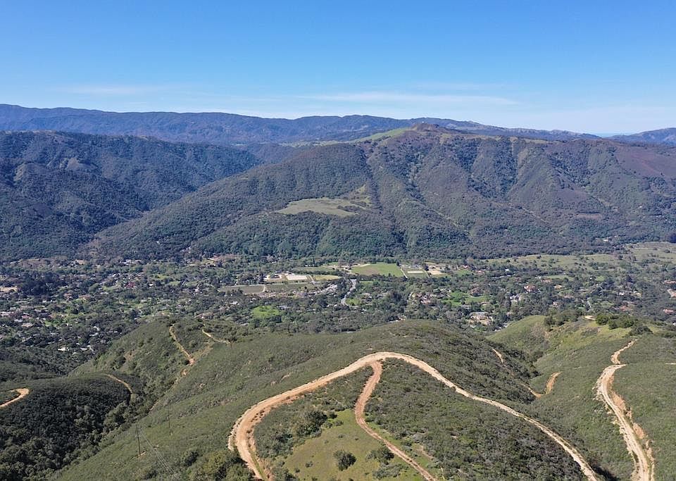 1st image of 657 Laureles Grade Rd