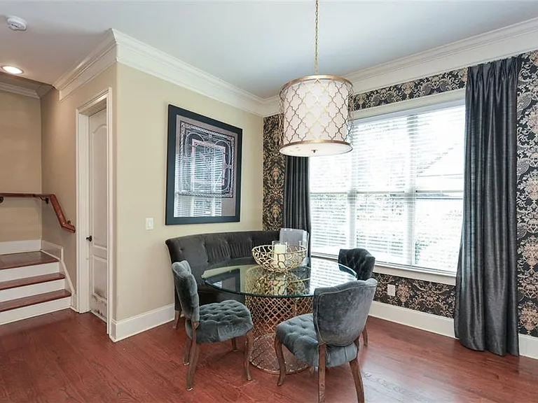 2210 Spalding Dr — Photo 28