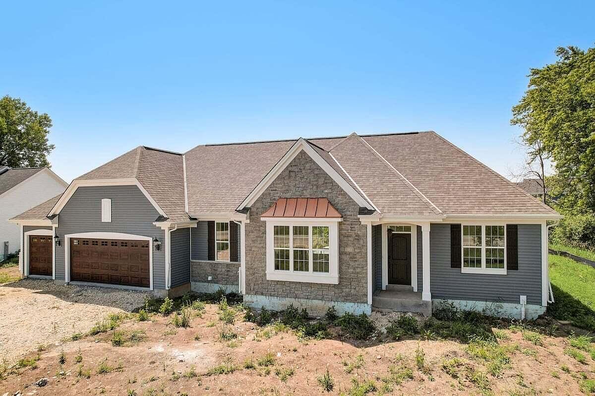 2161 Falls ROAD, Grafton, WI 53024 MLS 1840676 Zillow