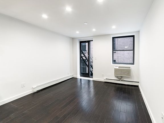 5th image of 224 1st Ave APT 3B