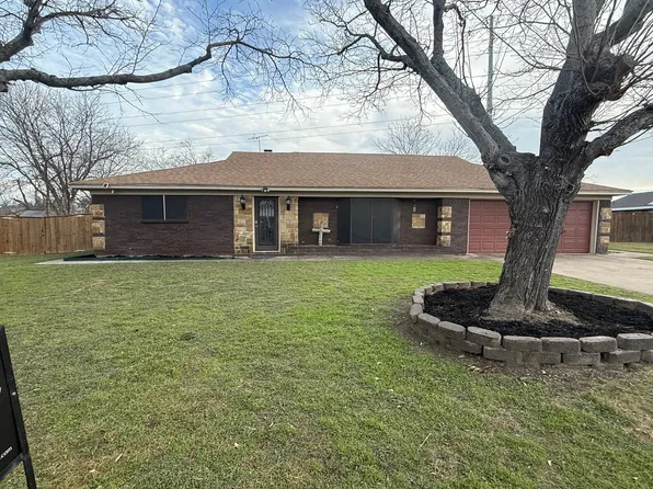 3240 Valley Forge Trl, Forest Hill, TX 76140