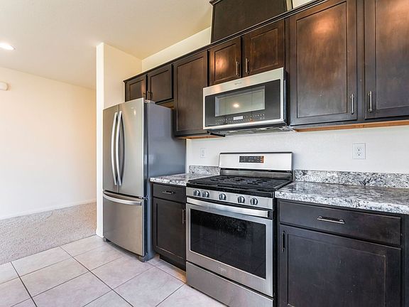 5th image of 10771 Canary Blossom Ave