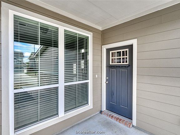 5th image of 15302 Still Water Meadow Ln