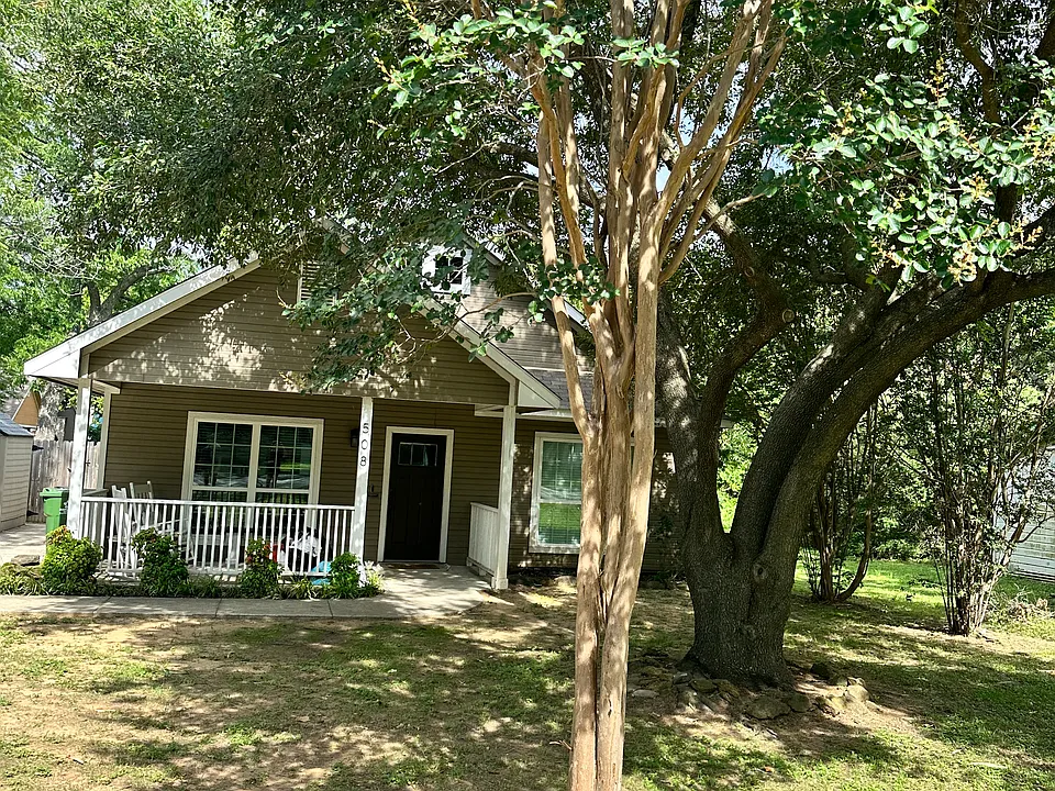 508 N Main St