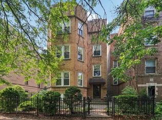 2115 W Arthur Ave, Chicago, IL 60645