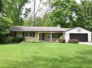6201 S 118th St, Hales Corners, WI 53130