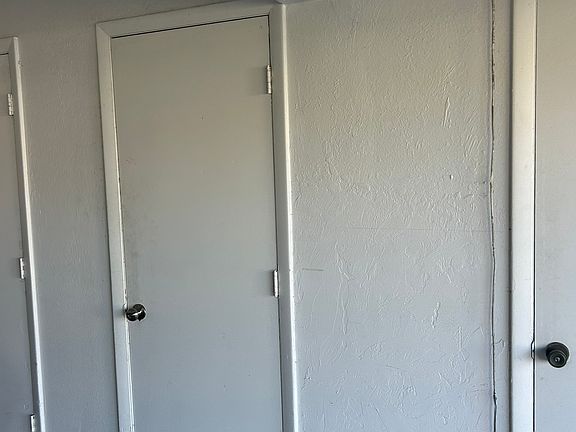 4th image of 5840 Vancouver Cir APT 3