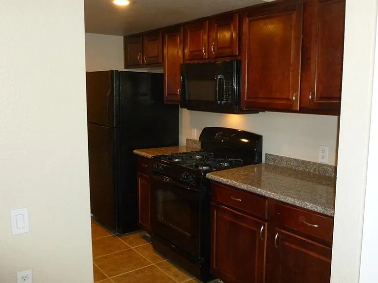 2801 N Rainbow Blvd #135 — Photo 9