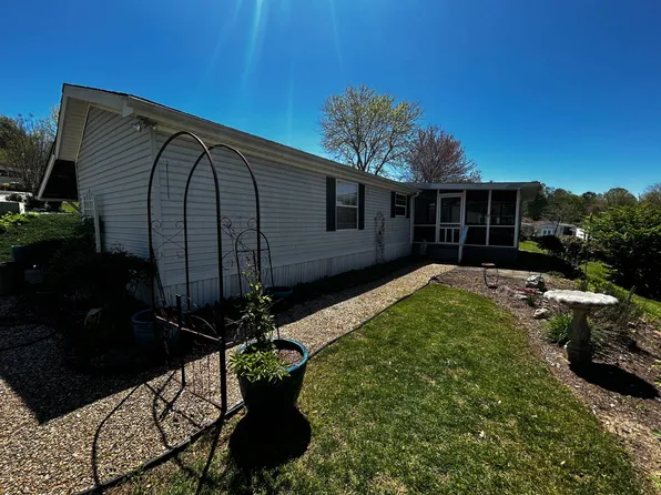 93 Ariel Loop #93, Hendersonville, NC 28792