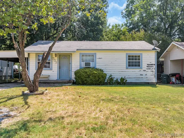 303 S Fernwood Ave, Marietta, OK 73448