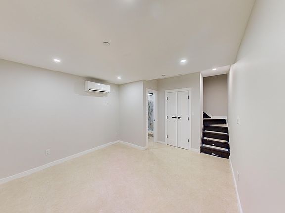 5th image of 26-28 18th St #1A