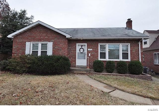 1st image of 6026 Lansdowne Ave