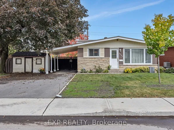 2161 Valley Dr, Ottawa, ON K1G 2P6