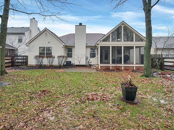 2nd image of 6431 Gossamer Ct