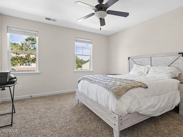 302 Justice Farm Dr — Photo 16