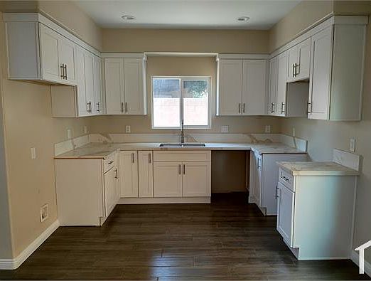 2nd image of 9246 Cedros Ave #1
