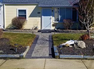 136 Marsh Ave, Sayreville, NJ 08872