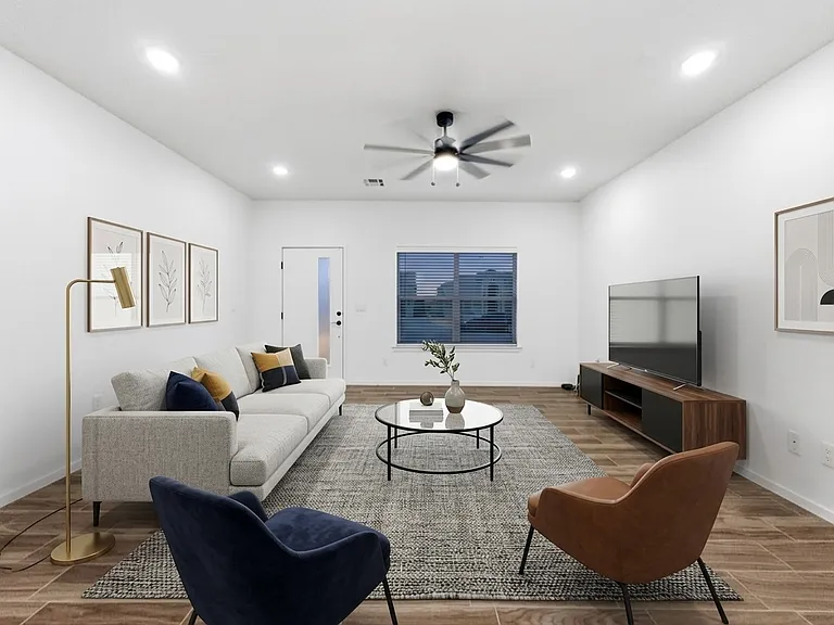 15113 Ambition Ave — Photo 37