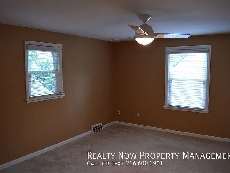23805 E Groveland Rd #23805 E GROVELAND — Photo 19