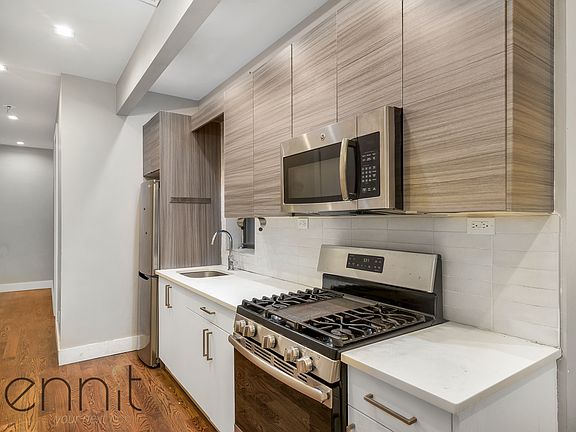 4th image of 6807 Forest Ave #2L