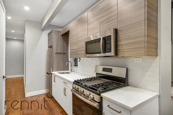 Rented by Rennit Inc. | media 4