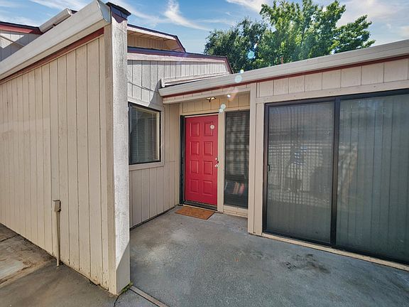 2nd image of 4927 Whisper Ln