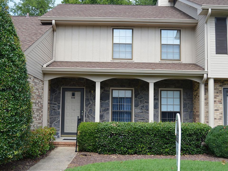 1st image of 2172 Memorial Dr