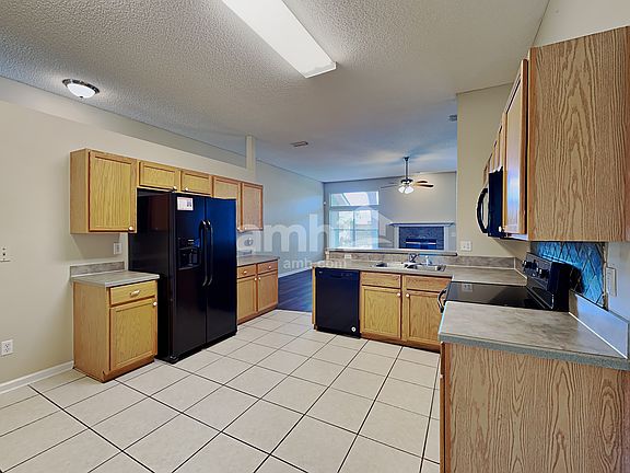 3rd image of 2931 Plum Orchard Dr