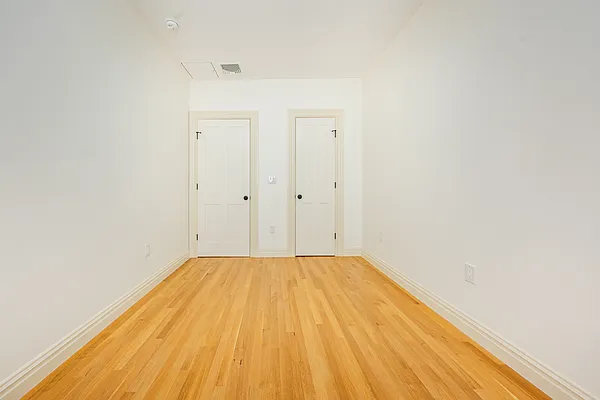 Rented by Compass | media 29