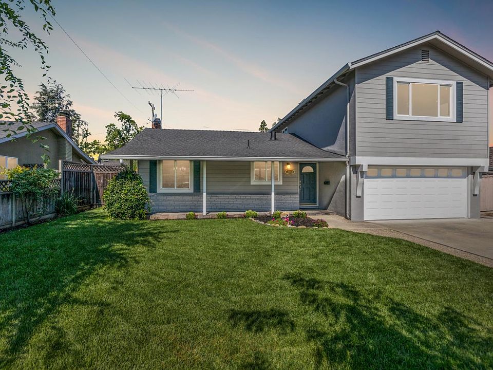1st image of 3353 Hilary Dr