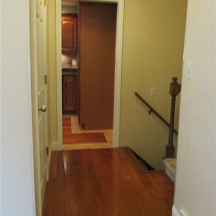 4th image of 8315 Lorraine Dr