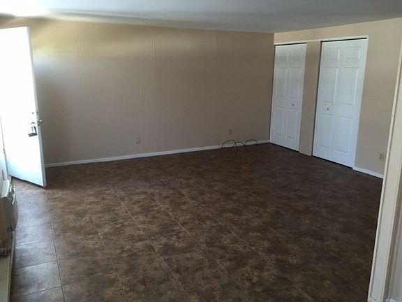 2nd image of 432 S Grand Ave