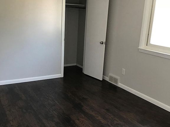 4th image of 191 Orchard Pl