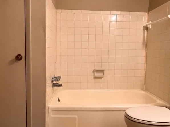 Wilson Dr Apts, 315 Wilson St #557, Bloomfield, IN 47424