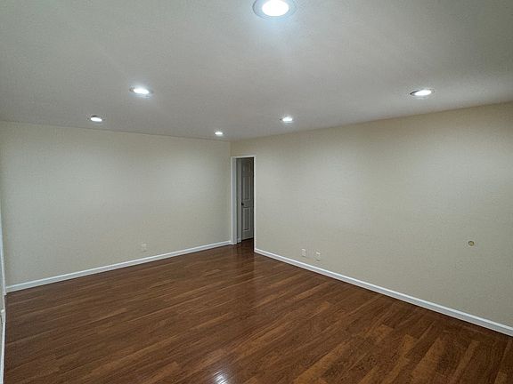 3rd image of 600 Vasona Ave #600