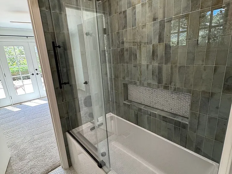 21 Village Dr — Photo 15